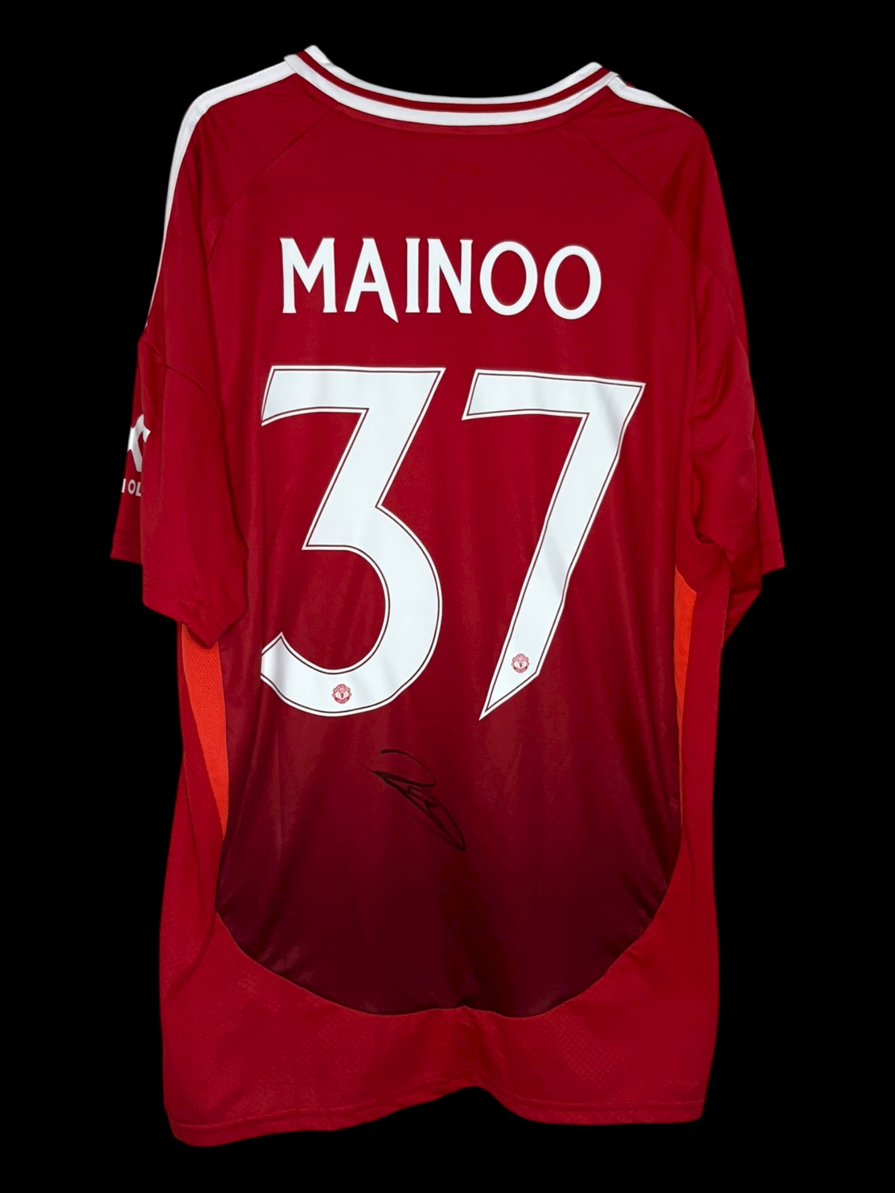 KOBBIE MAINOO
