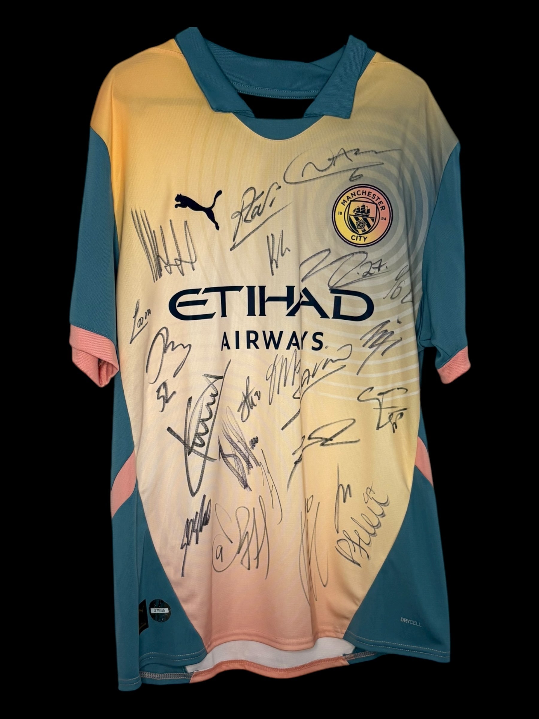 MANCHESTER CITY MULTI SIGNED SHIRT