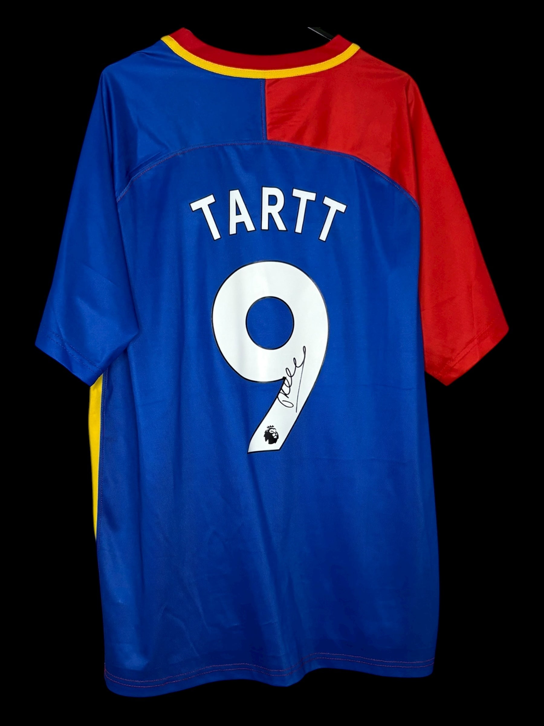 JAMIE TARTT (PHIL DUNSTER)